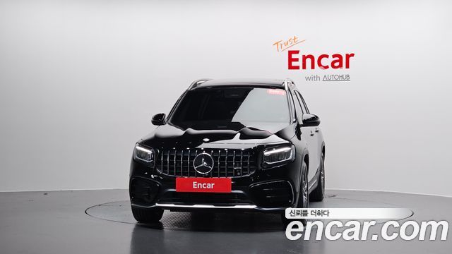 Mercedes-Benz GLB-Class 2026 — photo 3