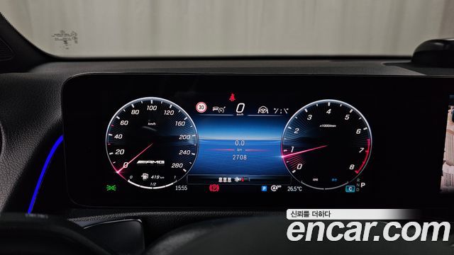 Mercedes-Benz GLB-Class 2026 — photo 11