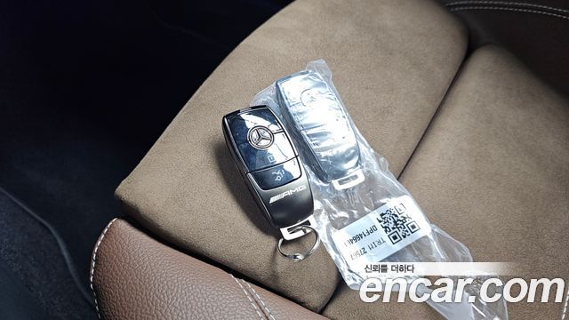 Mercedes-Benz GLB-Class 2026 — photo 21