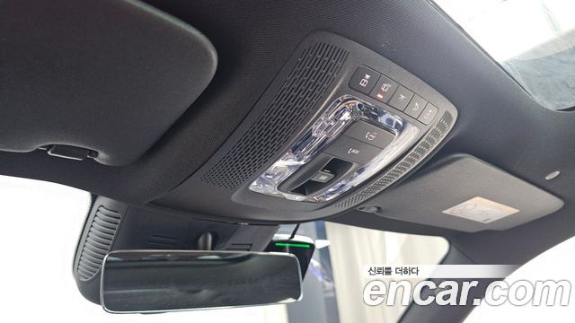 Mercedes-Benz GLB-Class 2026 — photo 25