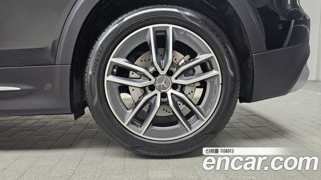 Mercedes-Benz GLB-Class 2026 — photo 7