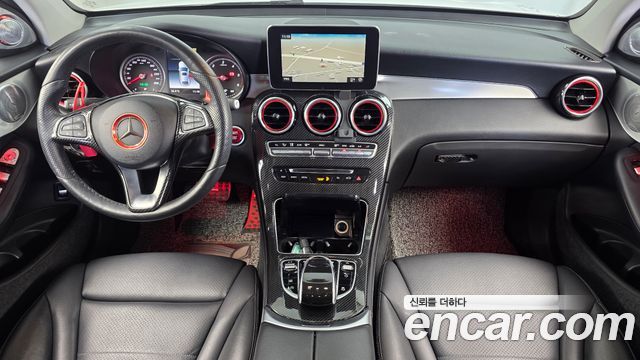 Mercedes-Benz GLC-Class 2018 — photo 10