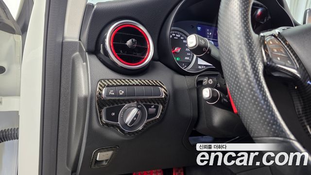 Mercedes-Benz GLC-Class 2018 — photo 22