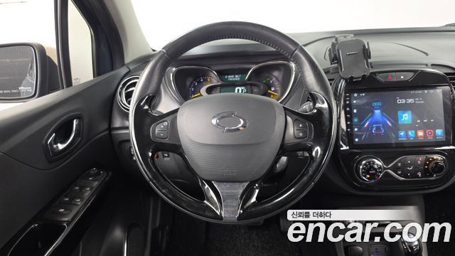 Renault Korea QM3 2015 — photo 13