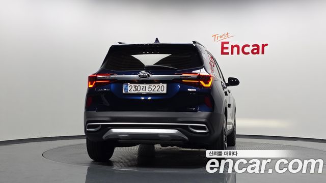 Kia Seltos 2022 — photo 4