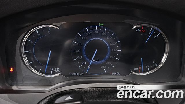 Cadillac Escalade 2017 — photo 8