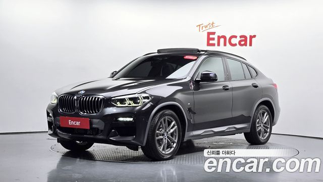 BMW X4 2020 — photo 32