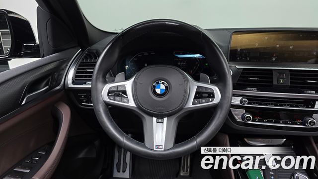 BMW X4 2020 — photo 18