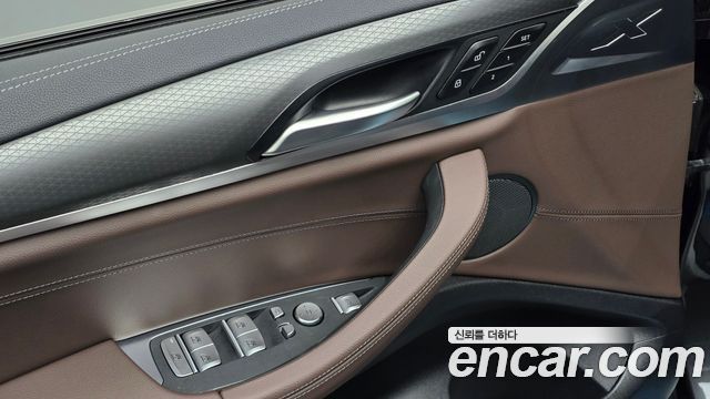 BMW X4 2020 — photo 26