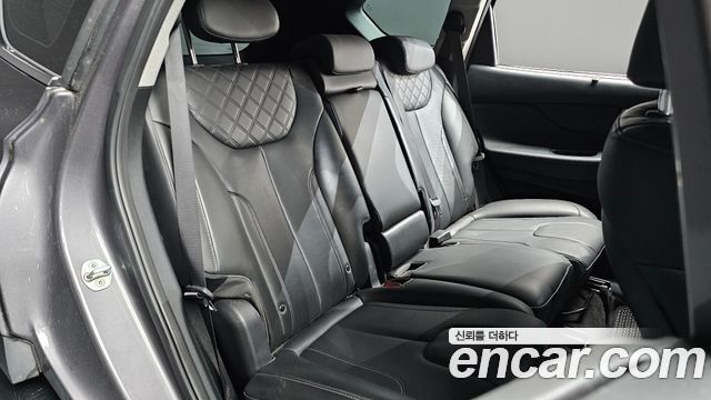 Hyundai Santafe 2021 — photo 17