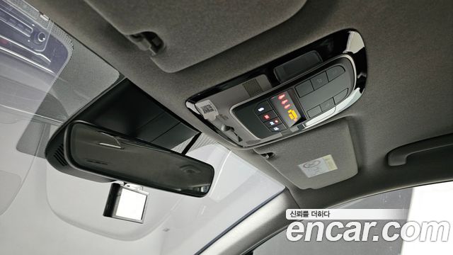 Hyundai Santafe 2021 — photo 25