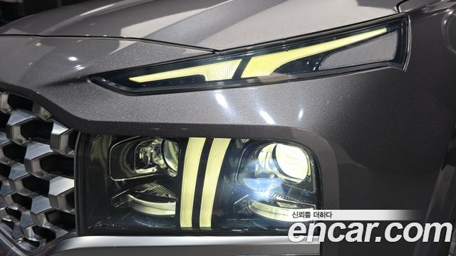 Hyundai Santafe 2021 — photo 8