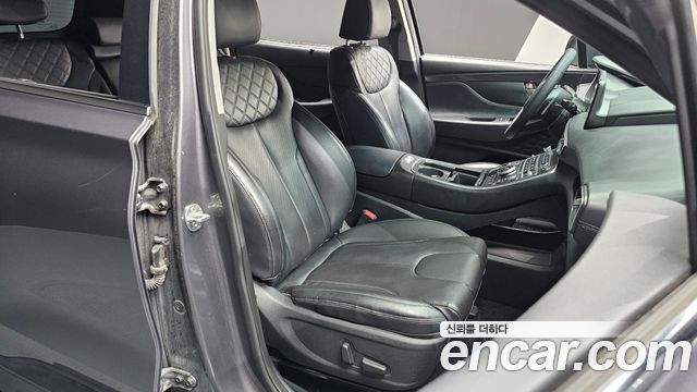 Hyundai Santafe 2021 — photo 16