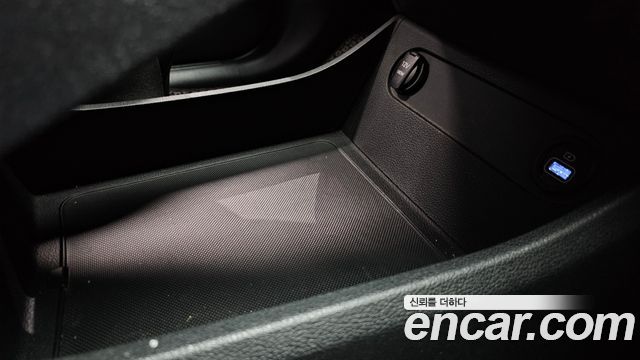 Hyundai Santafe 2021 — photo 27