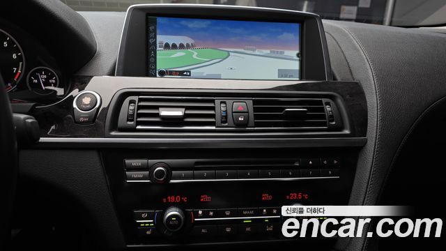 BMW 6-Series 2013 — photo 14