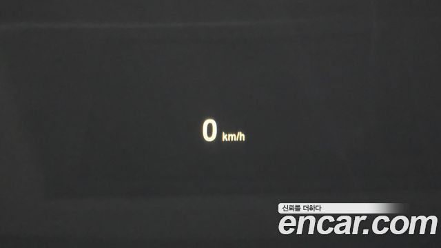 BMW 6-Series 2013 — photo 17