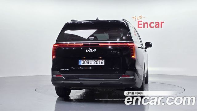 Kia Canival 2025 — photo 4
