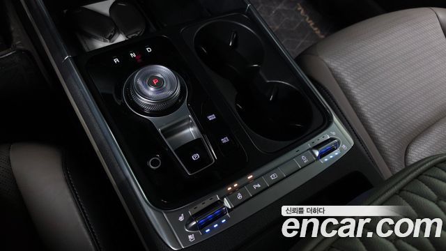 Kia Canival 2025 — photo 12