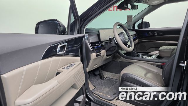 Kia Canival 2025 — photo 13