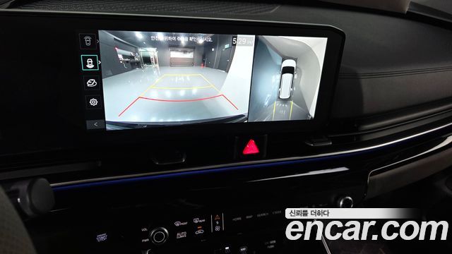 Kia Canival 2025 — photo 22