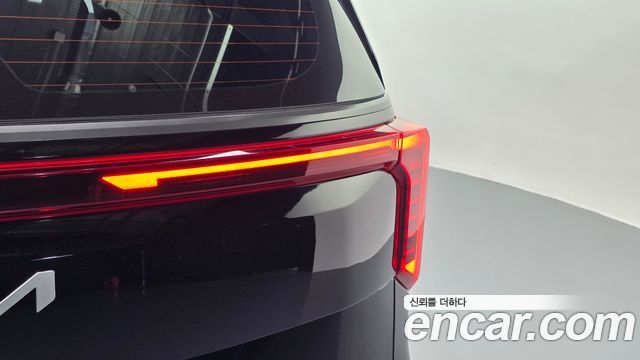 Kia Canival 2025 — photo 9