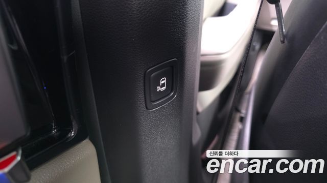 Kia Canival 2025 — photo 28