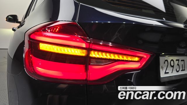 BMW X3 2019 — photo 9