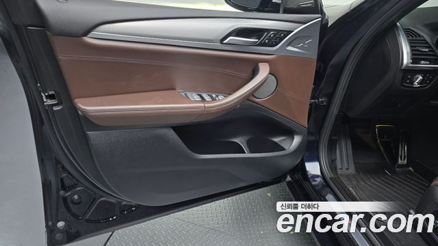 BMW X3 2019 — photo 14