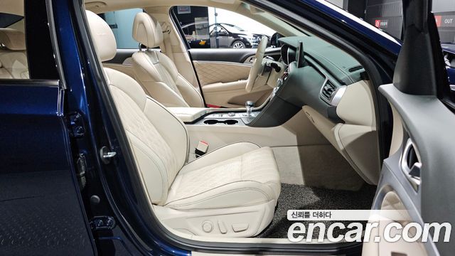 Genesis G70 2019 — photo 18