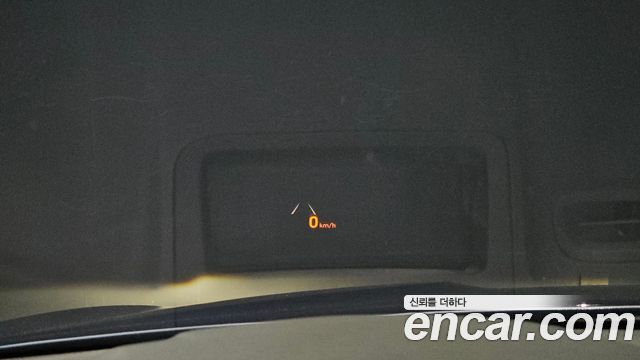 Genesis G70 2019 — photo 40
