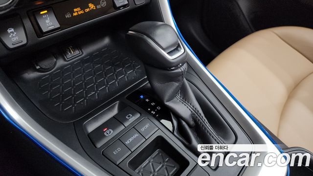 Toyota RAV4 2024 — photo 12