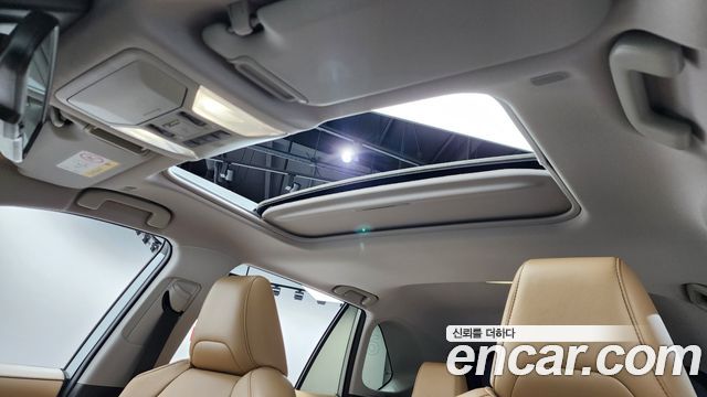 Toyota RAV4 2024 — photo 24