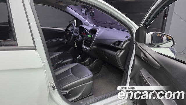 Chevrolet Korea Spark 2017 — photo 11