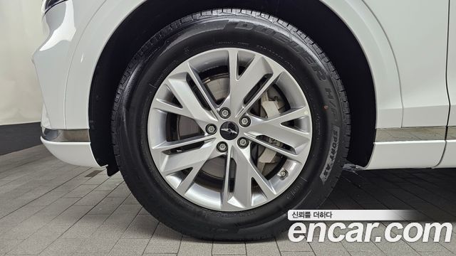 Genesis GV70 2025 — photo 5