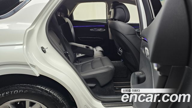 Genesis GV70 2025 — photo 17