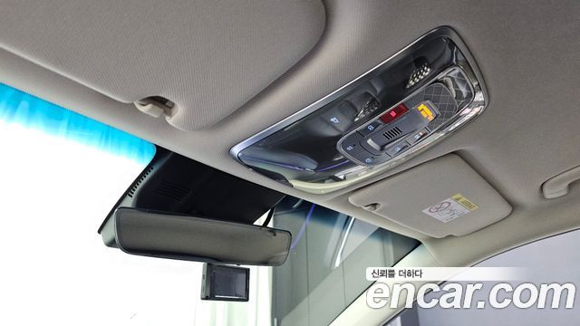Genesis GV70 2025 — photo 23