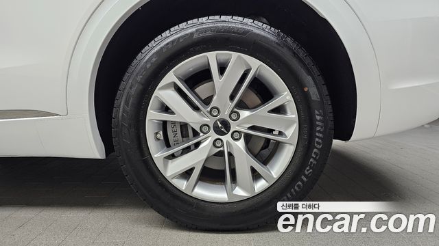 Genesis GV70 2025 — photo 7