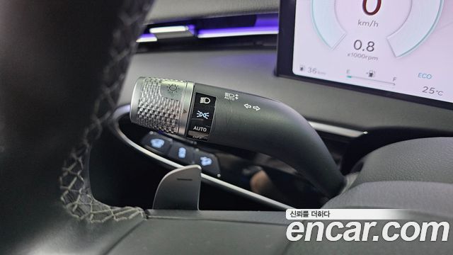 Genesis GV70 2025 — photo 27