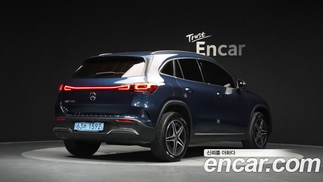 Mercedes-Benz EQA 2022 — photo 2
