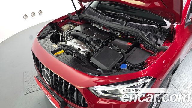 Mercedes-Benz GLA-Class 2022 — photo 6