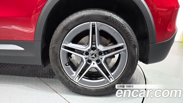 Mercedes-Benz GLA-Class 2022 — photo 7