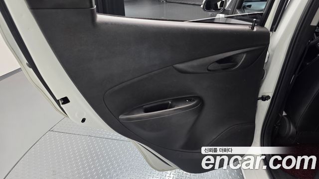 Chevrolet Korea Spark 2019 — photo 15
