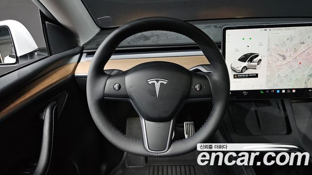 Tesla Model Y 2023 — photo 18