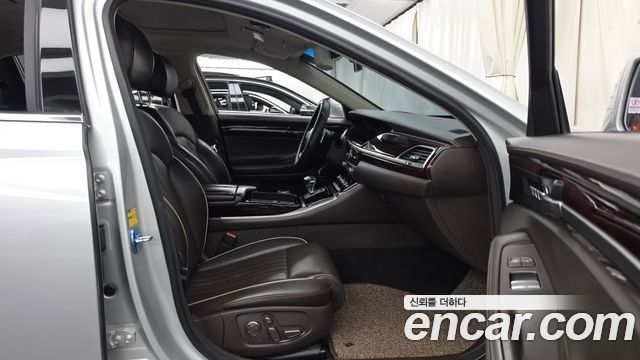 Genesis EQ900 2018 — photo 11