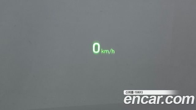 Genesis EQ900 2018 — photo 17