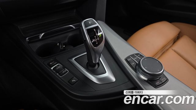 BMW 4-Series 2020 — photo 12