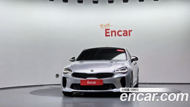 Kia Stinger 2018 — photo 3