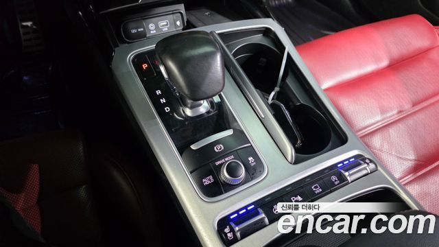 Kia Stinger 2018 — photo 12
