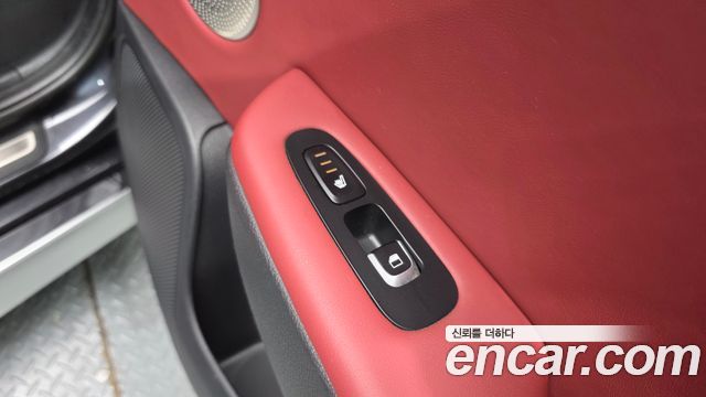 Kia Stinger 2018 — photo 25
