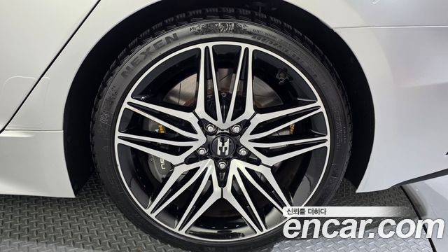 Kia Stinger 2018 — photo 7